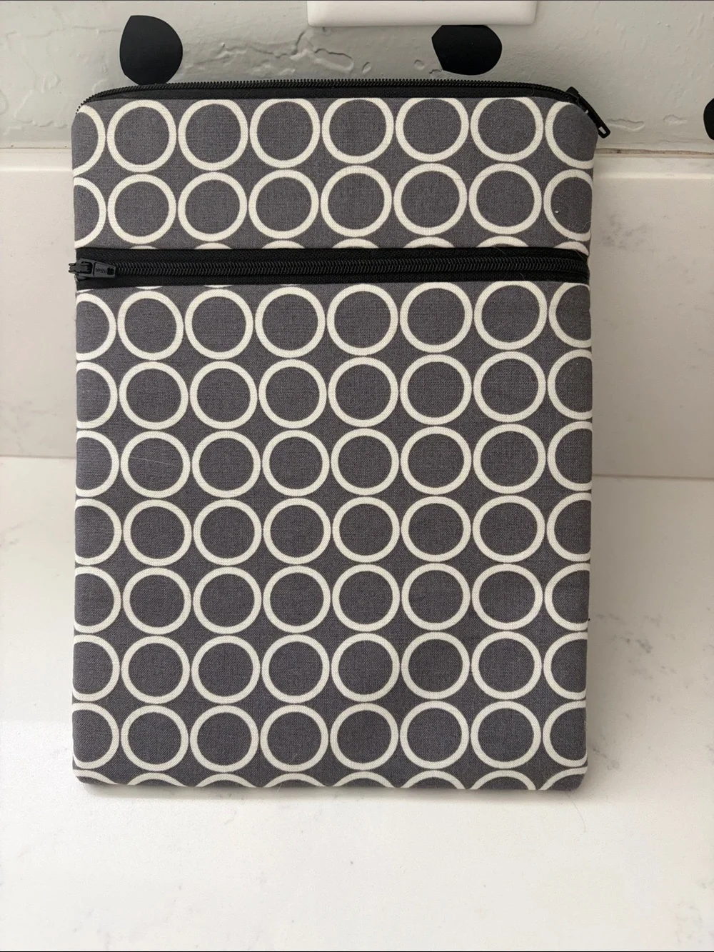 iPad Mini Tablet Sleeve Case in Dark Gray with White Circle Pattern